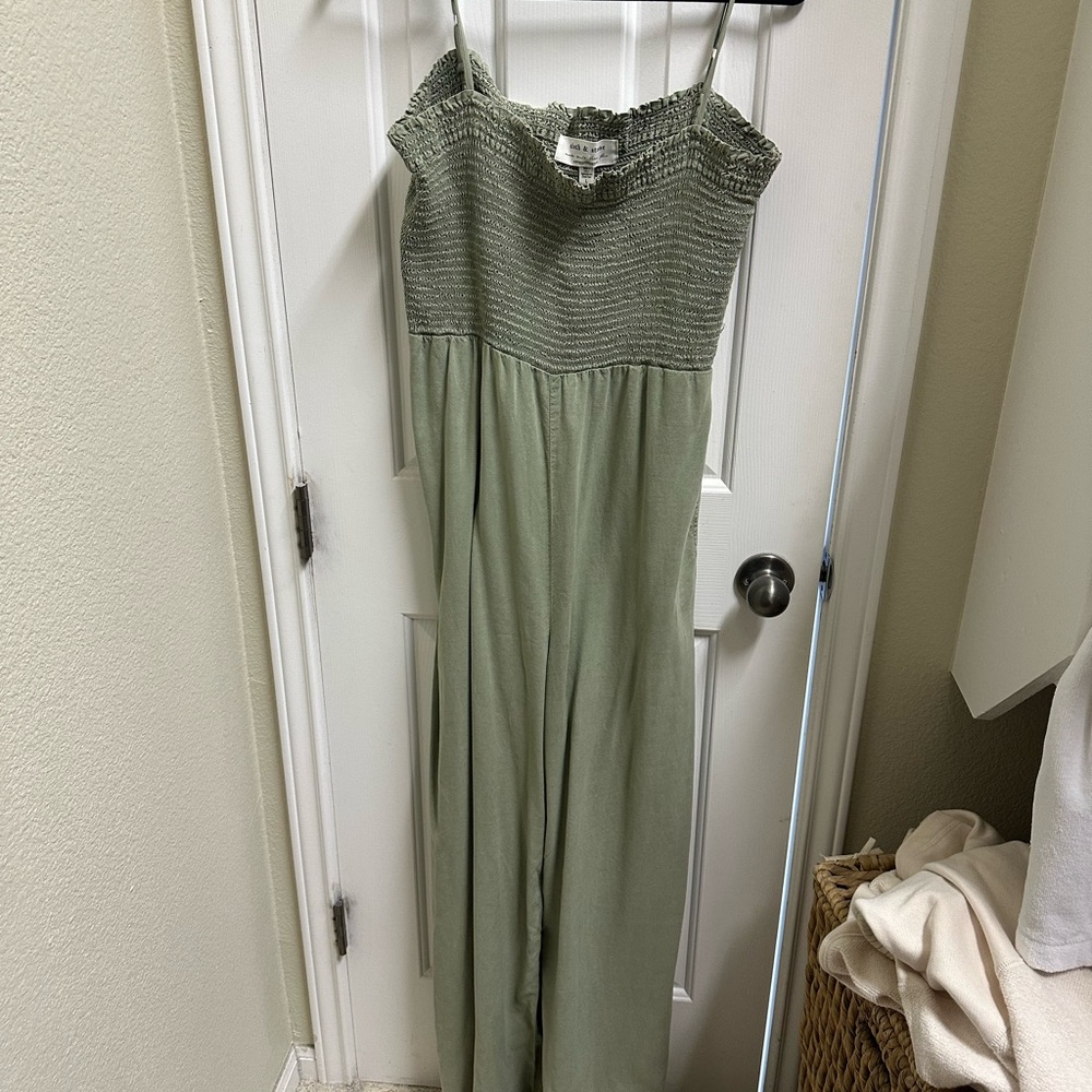 Anthropologie Cloth & Stone Olive Smocked jumpsuit